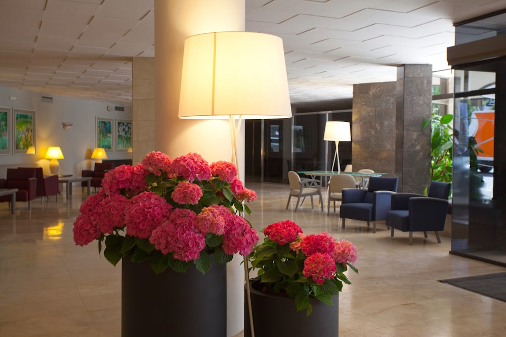 Be Live Experience Costa Palma — Restaurant & bars in Palma de Mallorca, Balearic Islands