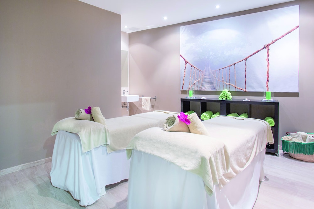 Be Live Adults Only Marivent — Spa in Palma de Mallorca, Balearic Islands
