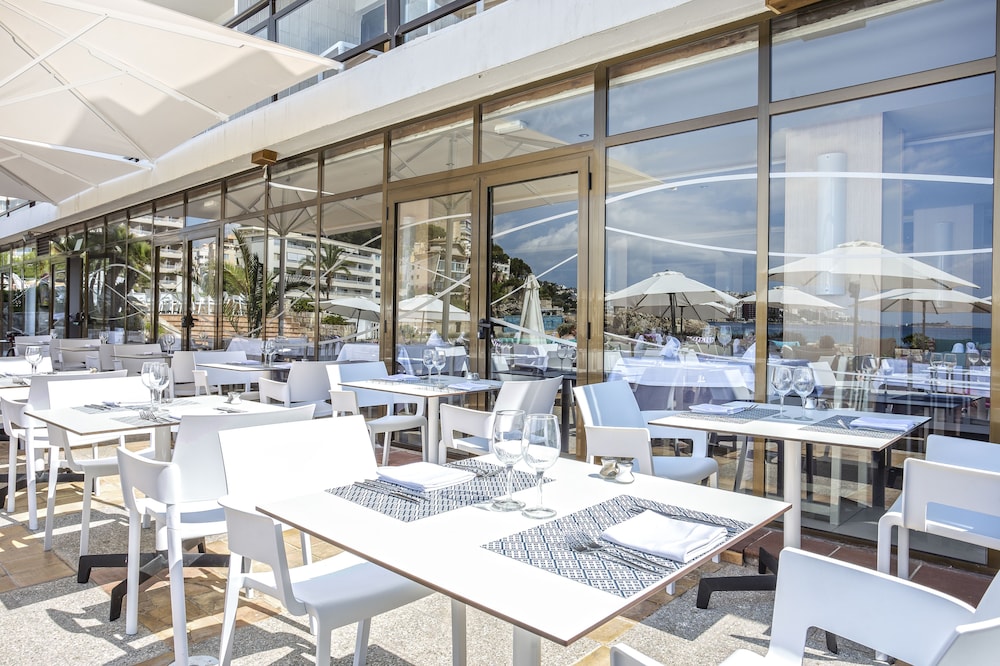 Be Live Adults Only Marivent — Restaurant & bars in Palma de Mallorca, Balearic Islands