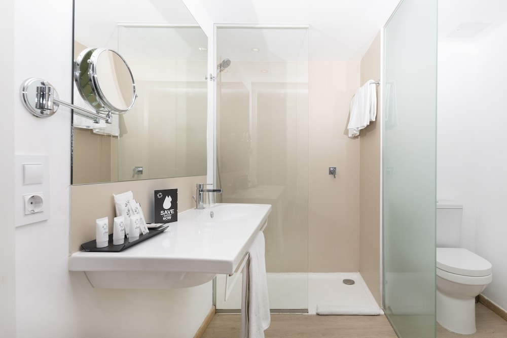 Be Live Adults Only Marivent — Hotel rooms in Palma de Mallorca, Balearic Islands