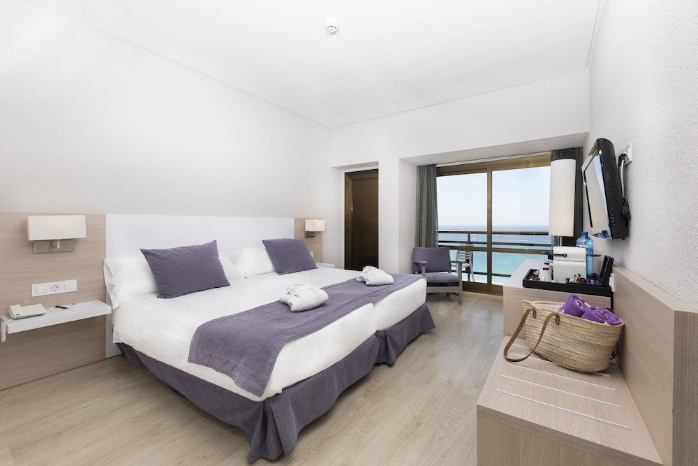 Be Live Adults Only Marivent — Hotel rooms in Palma de Mallorca, Balearic Islands
