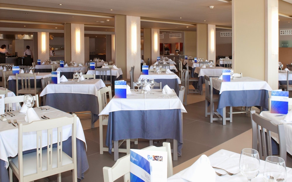 Be Live Adults Only Marivent — Restaurant & bars in Palma de Mallorca, Balearic Islands