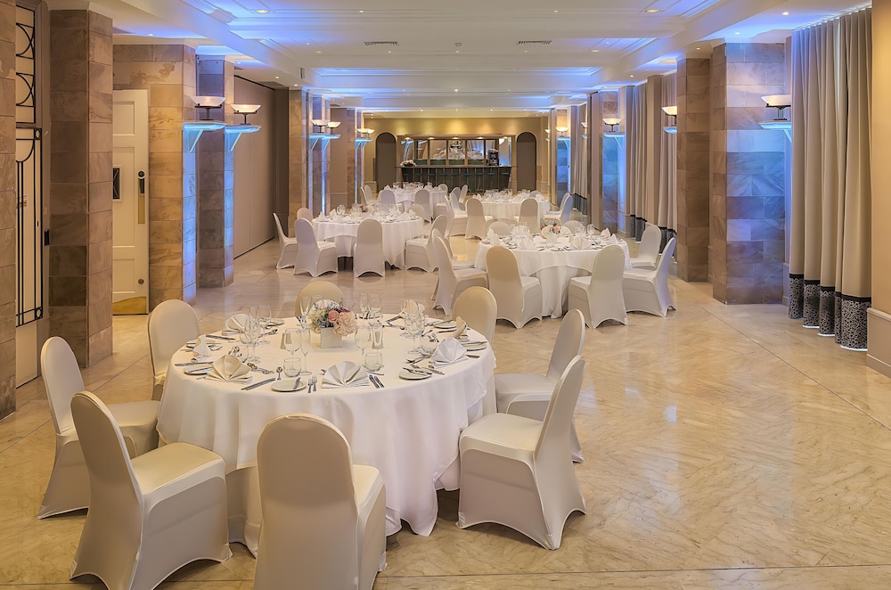 Corinthia St George's Bay — Restaurant & bars in Pembroke, Malta Island