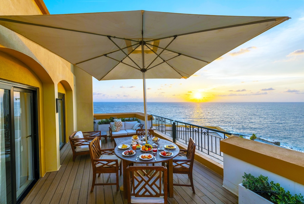 Corinthia St George's Bay — Restaurant & bars in Pembroke, Malta Island