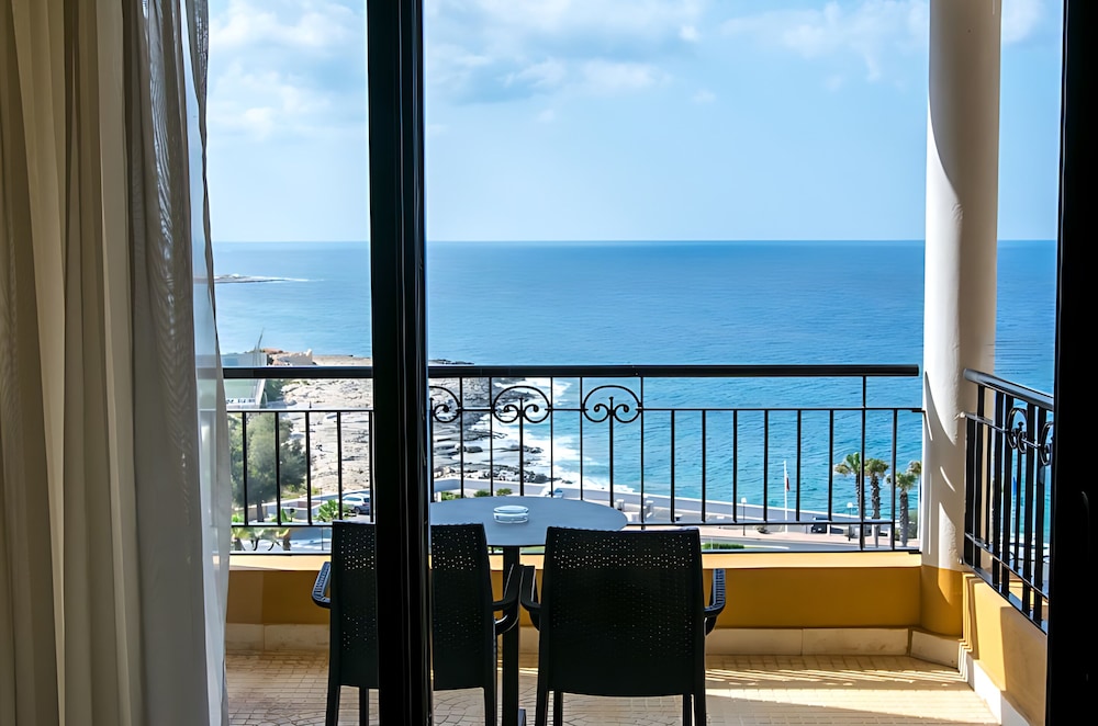 Corinthia St George's Bay — Hotel rooms in Pembroke, Malta Island