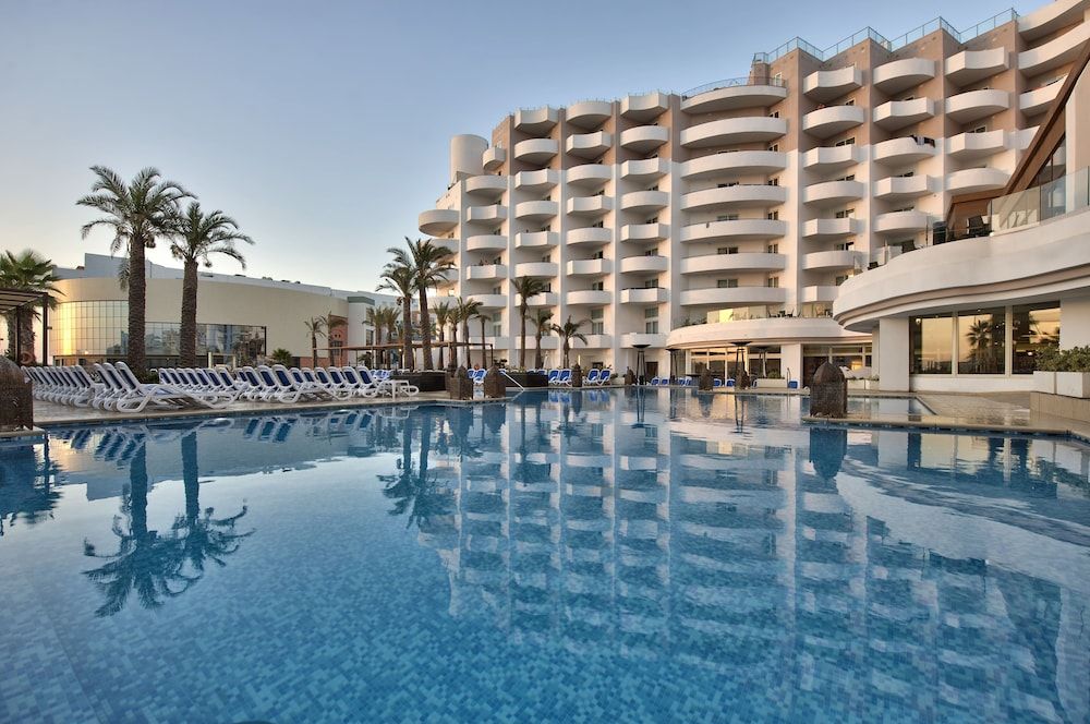 . db San Antonio Hotel & Spa - All Inclusive