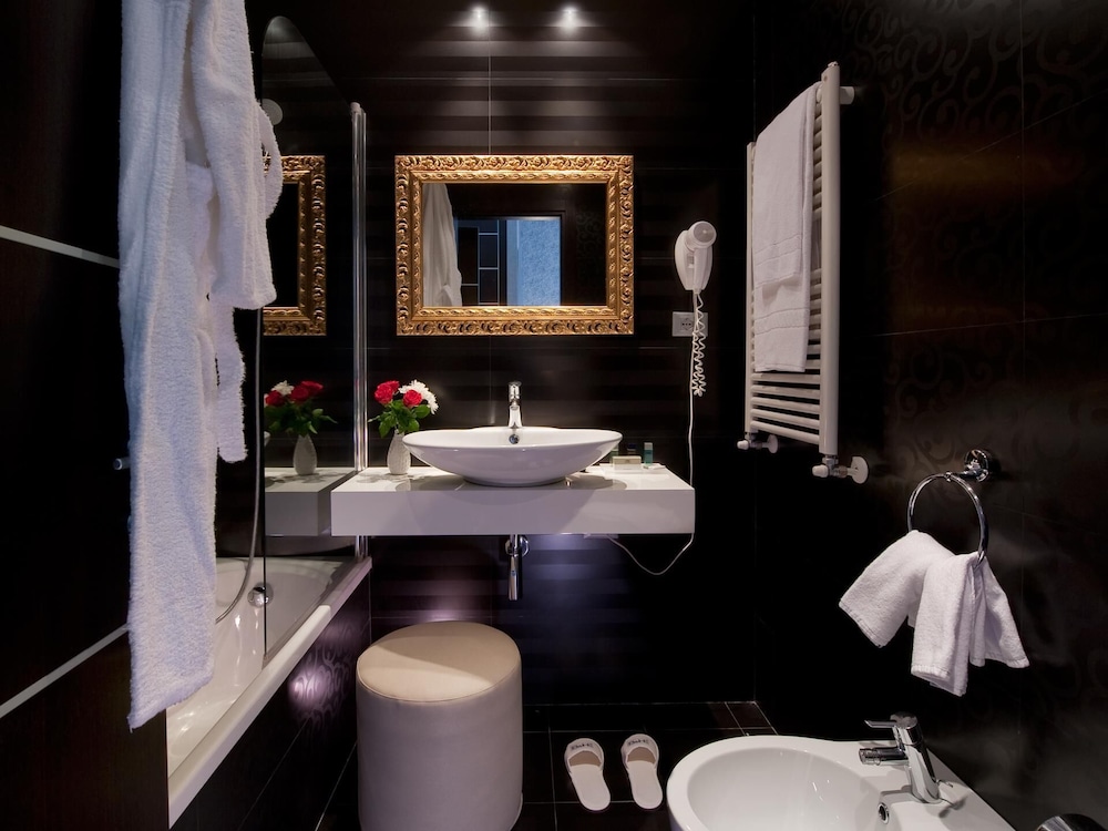 c-hotels Fiume — Hotel rooms in Rome, Lazio