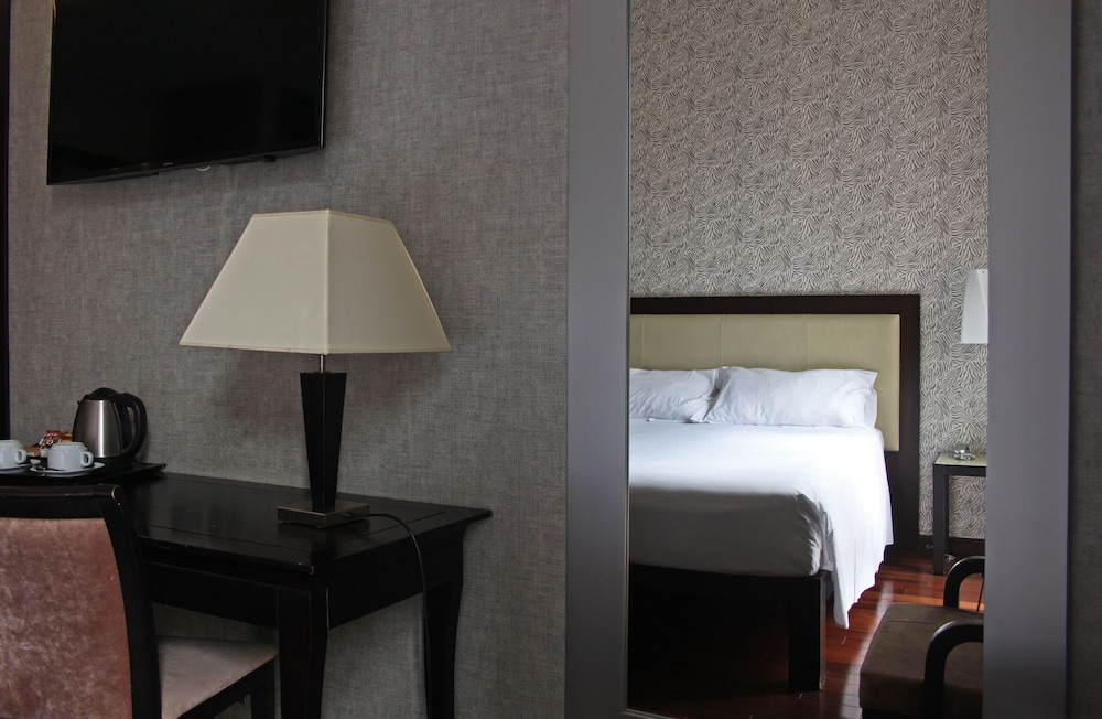 c-hotels Fiume — Hotel rooms in Rome, Lazio