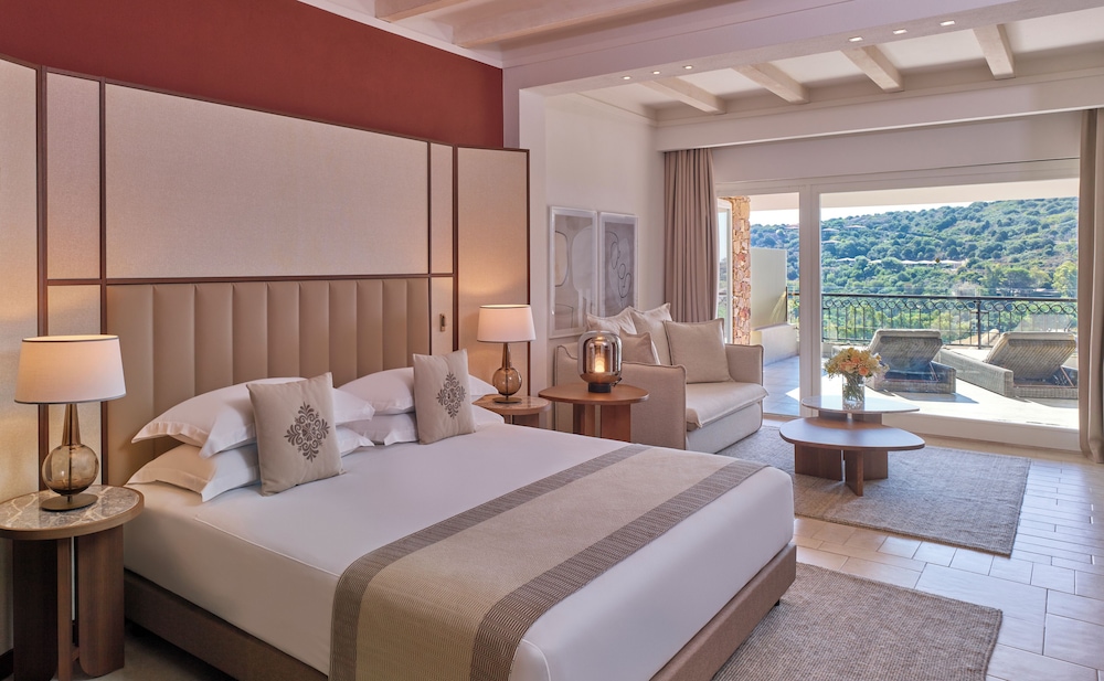 Conrad Chia Laguna Sardinia — Hotel rooms in Domus de Maria, Sardinia