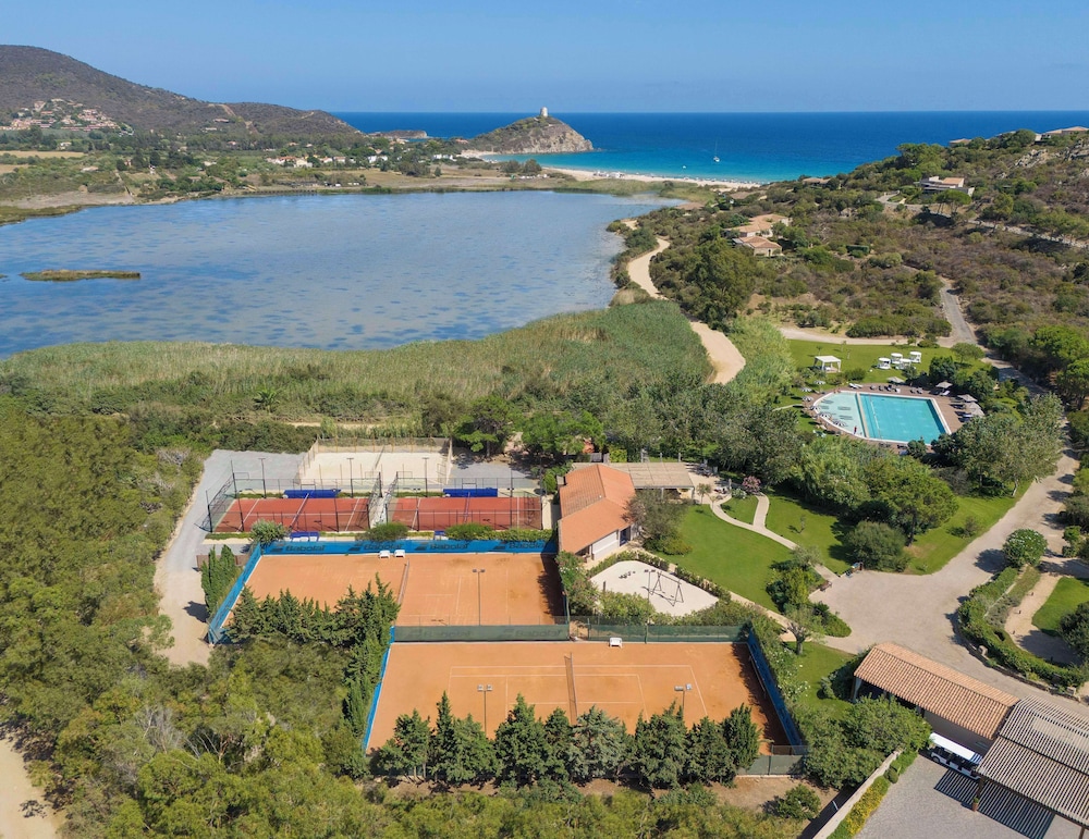 Conrad Chia Laguna Sardinia - zdjęcie 3