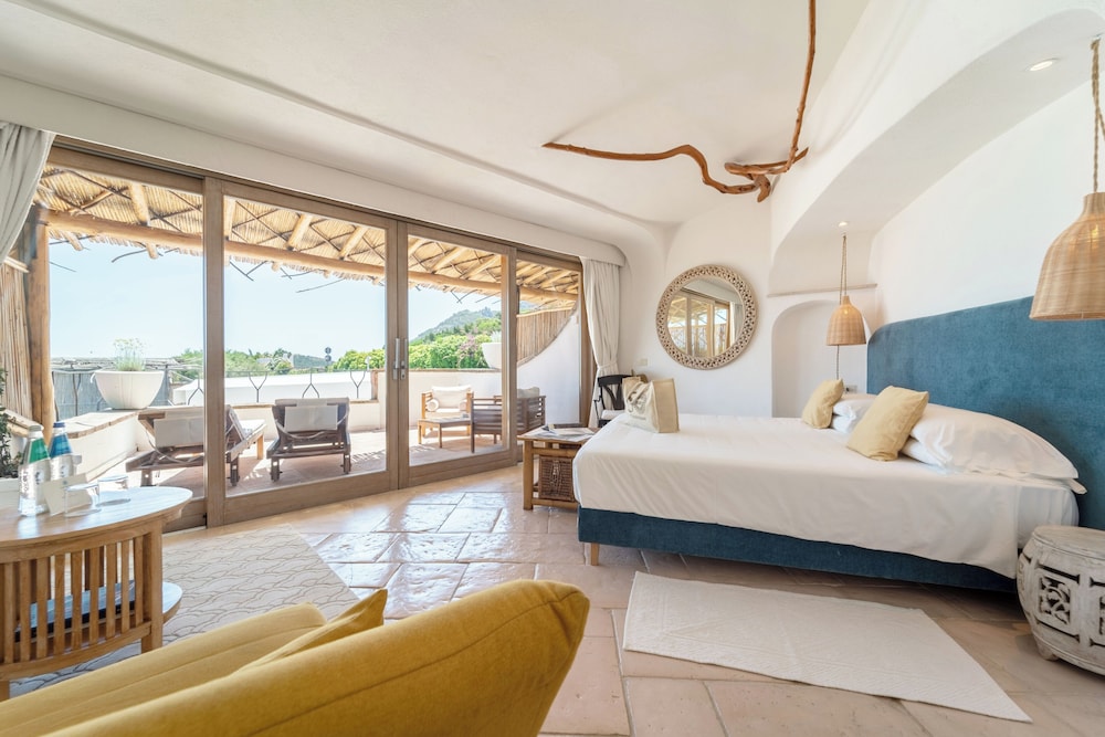 Hotel Balocco — Hotel rooms in Arzachena, Sardinia