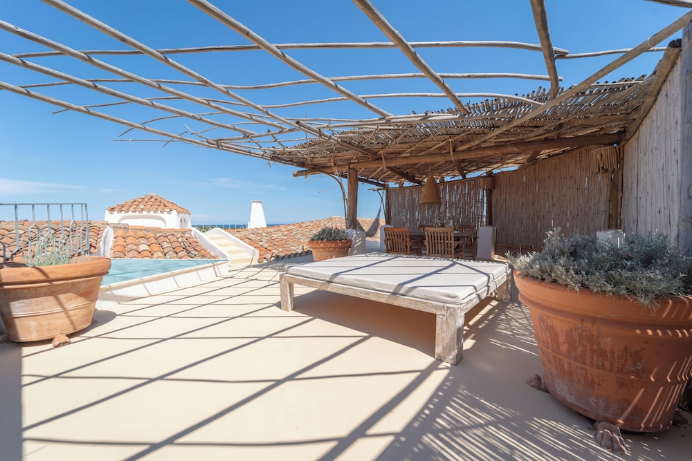 Hotel Balocco — Swimming pool in Arzachena, Sardinia