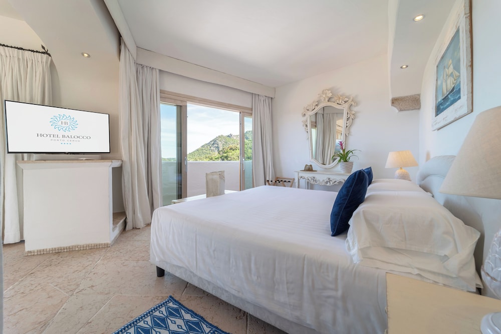 Hotel Balocco — Hotel rooms in Arzachena, Sardinia
