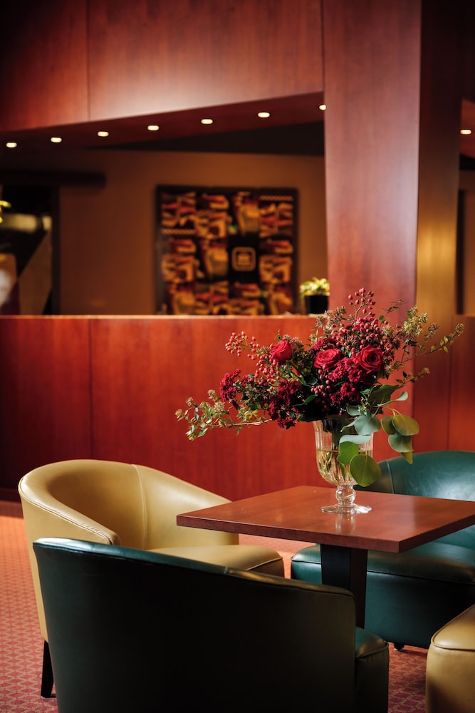 Hotel Barchetta Excelsior — Restaurant & bars in Como, Lombardy