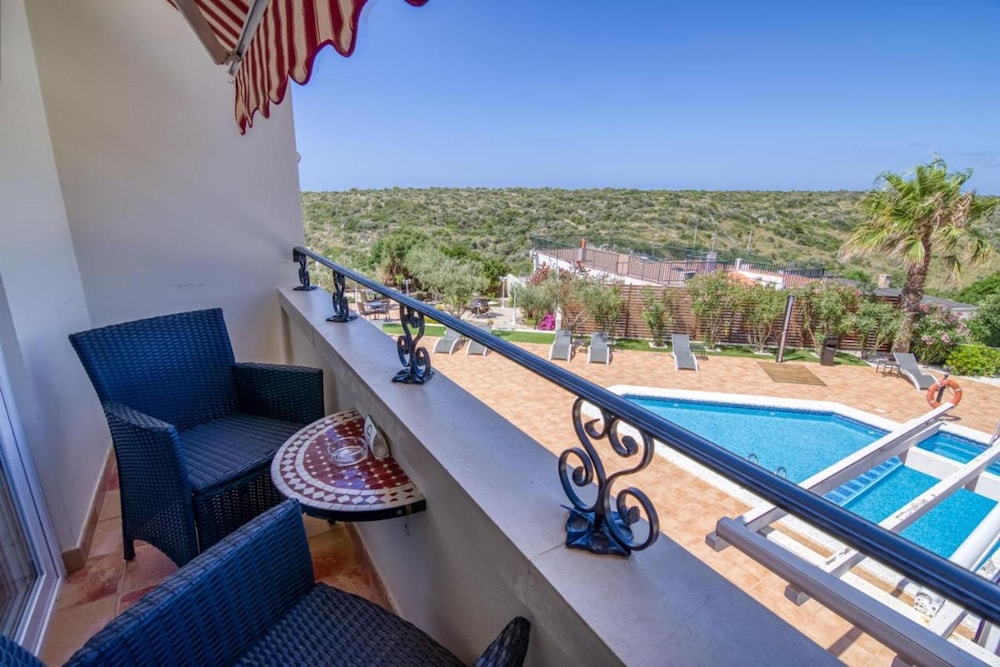 Hotel Sa Barrera - Adults Only — Hotel rooms in Cala'n Porter, Balearic Islands
