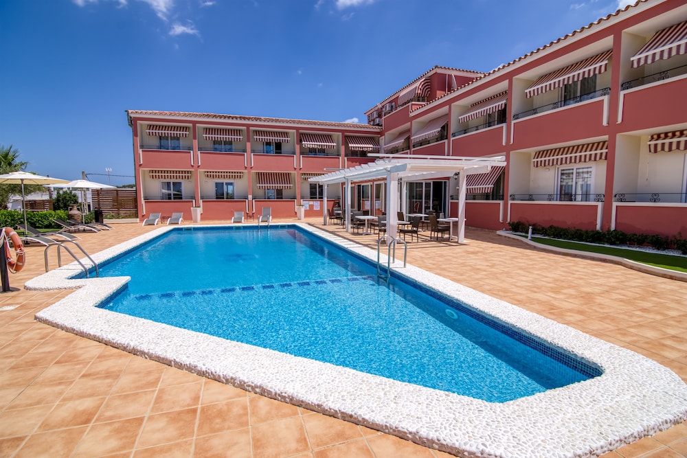 Hotel Sa Barrera - Adults Only — Swimming pool in Cala'n Porter, Balearic Islands