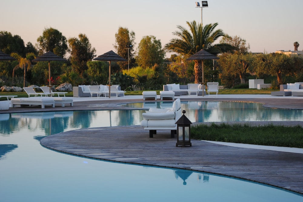 Borgo Pantano — Swimming pool in Carrozziere, Sicily