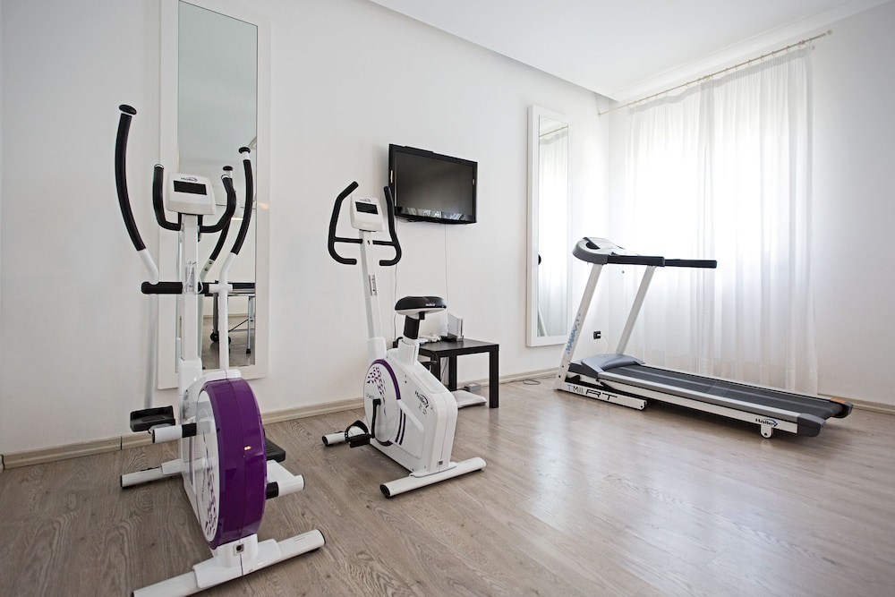 Borgo Pantano — Sports & recreation in Carrozziere, Sicily