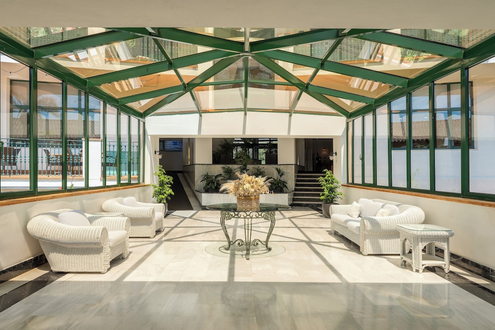 Valentin Son Bou — Hotel building in Son Bou, Balearic Islands