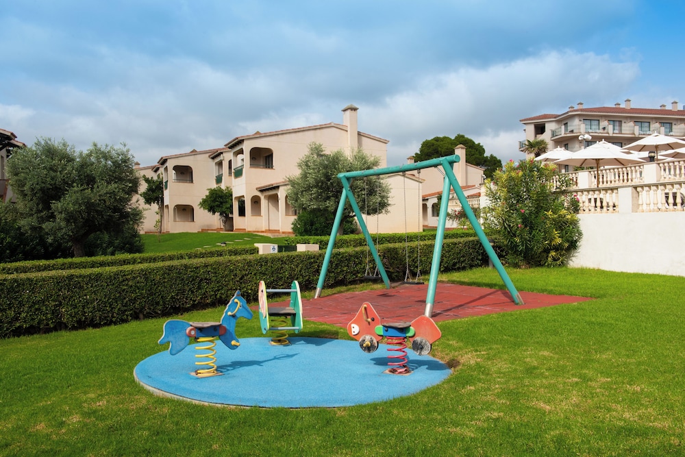 Valentin Son Bou — Attractions for children in Son Bou, Balearic Islands