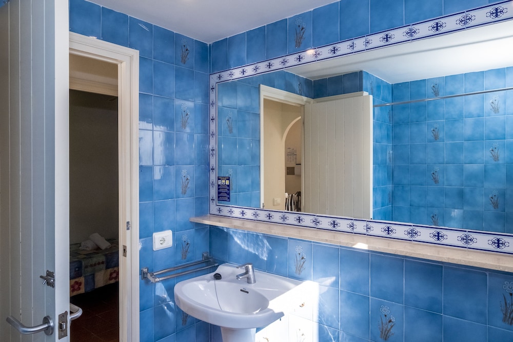 Apartamentos Son Bou Gardens — Hotel rooms in Son Bou, Balearic Islands