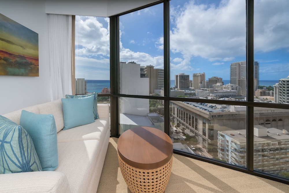 Hyatt Centric Waikiki Beach — Hotel rooms in Honolulu, Hawaii