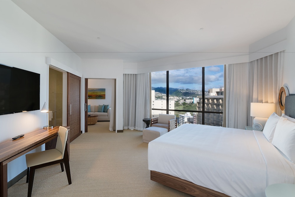 Hyatt Centric Waikiki Beach — Hotel rooms in Honolulu, Hawaii