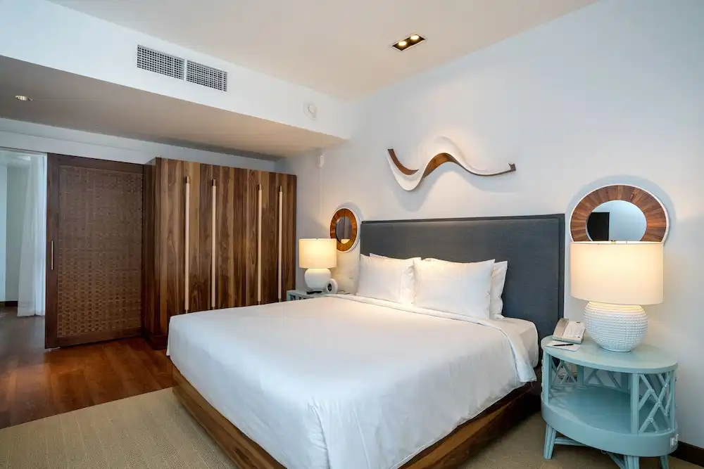 Hyatt Centric Waikiki Beach — Hotel rooms in Honolulu, Hawaii
