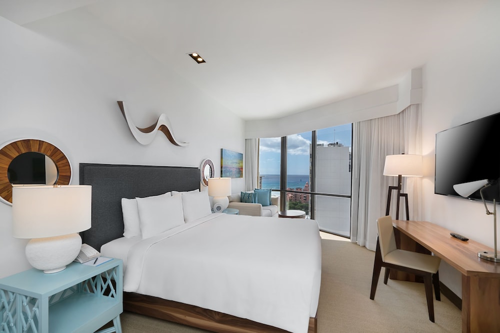 Hyatt Centric Waikiki Beach — Hotel rooms in Honolulu, Hawaii