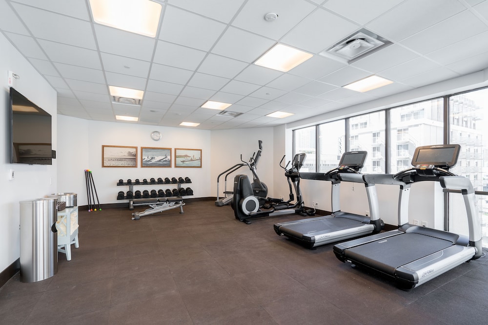 Hyatt Centric Waikiki Beach — Sports & recreation in Honolulu, Hawaii