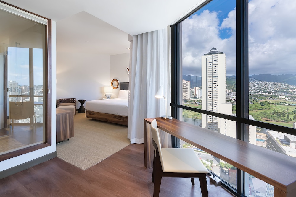 Hyatt Centric Waikiki Beach — Hotel rooms in Honolulu, Hawaii