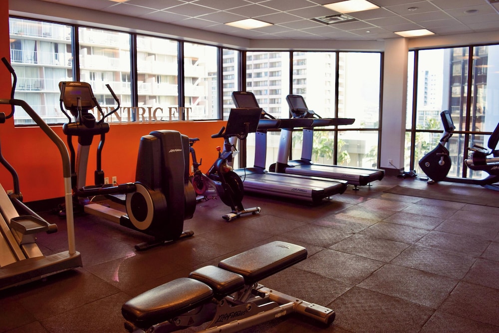 Hyatt Centric Waikiki Beach — Sports & recreation in Honolulu, Hawaii