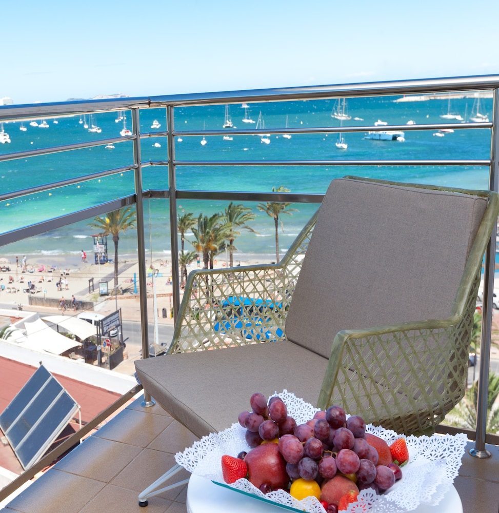 Bellamar Hotel Beach & Spa — Hotel rooms in San Antonio, Balearic Islands