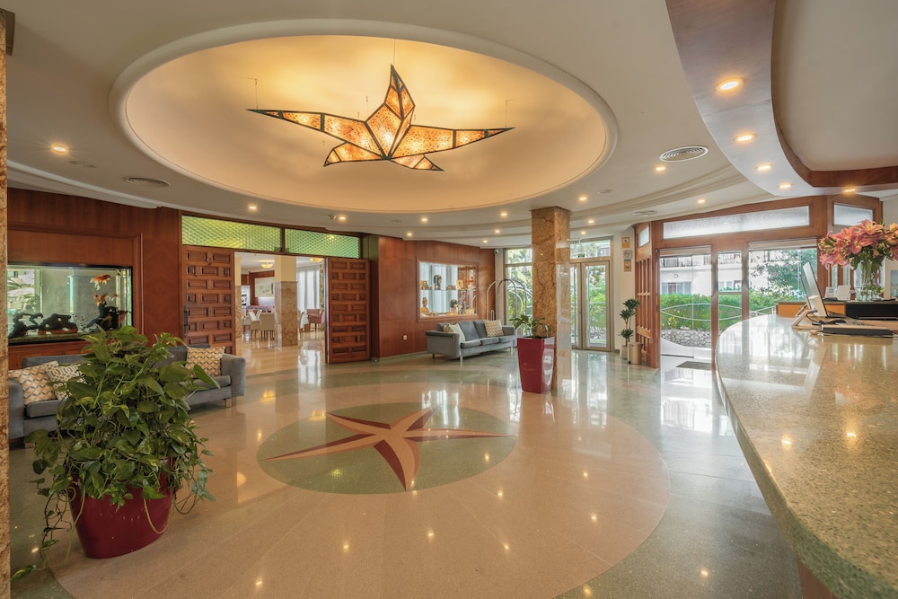 Bellamar Hotel Beach & Spa — Hotel building in San Antonio, Balearic Islands