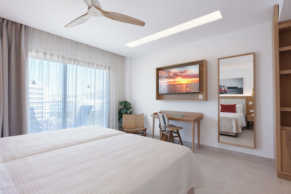 Bellamar Hotel Beach & Spa — Hotel rooms in San Antonio, Balearic Islands