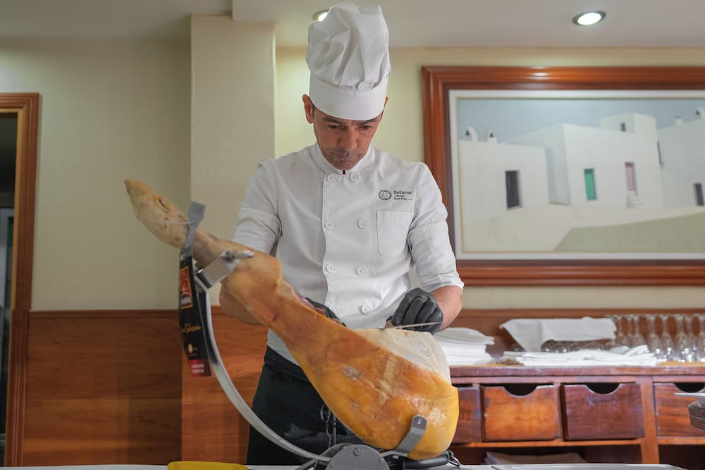 Bellamar Hotel Beach & Spa — Restaurant & bars in San Antonio, Balearic Islands