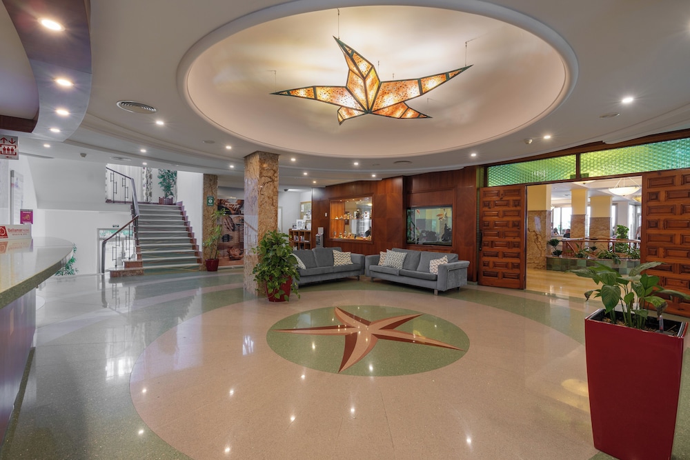 Bellamar Hotel Beach & Spa — Hotel building in San Antonio, Balearic Islands