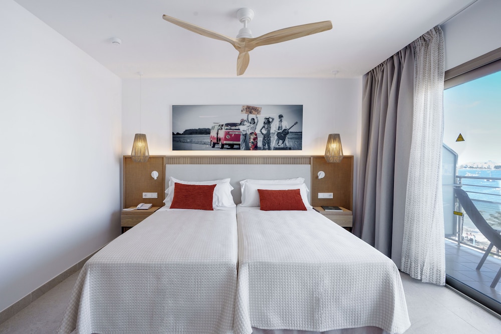 Bellamar Hotel Beach & Spa — Hotel rooms in San Antonio, Balearic Islands