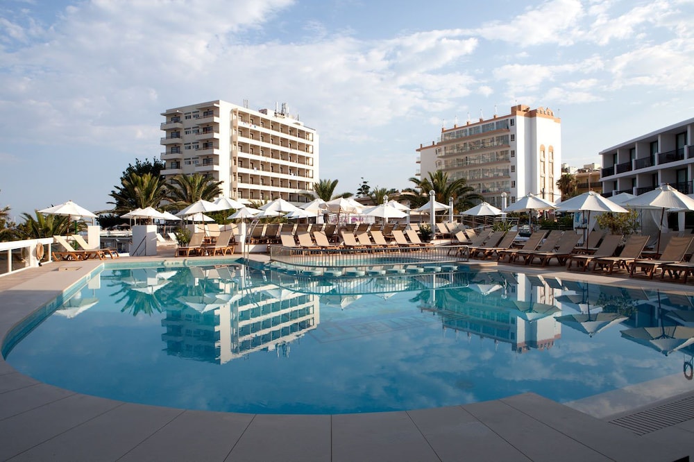 Bellamar Hotel Beach & Spa — Main photo in San Antonio, Balearic Islands