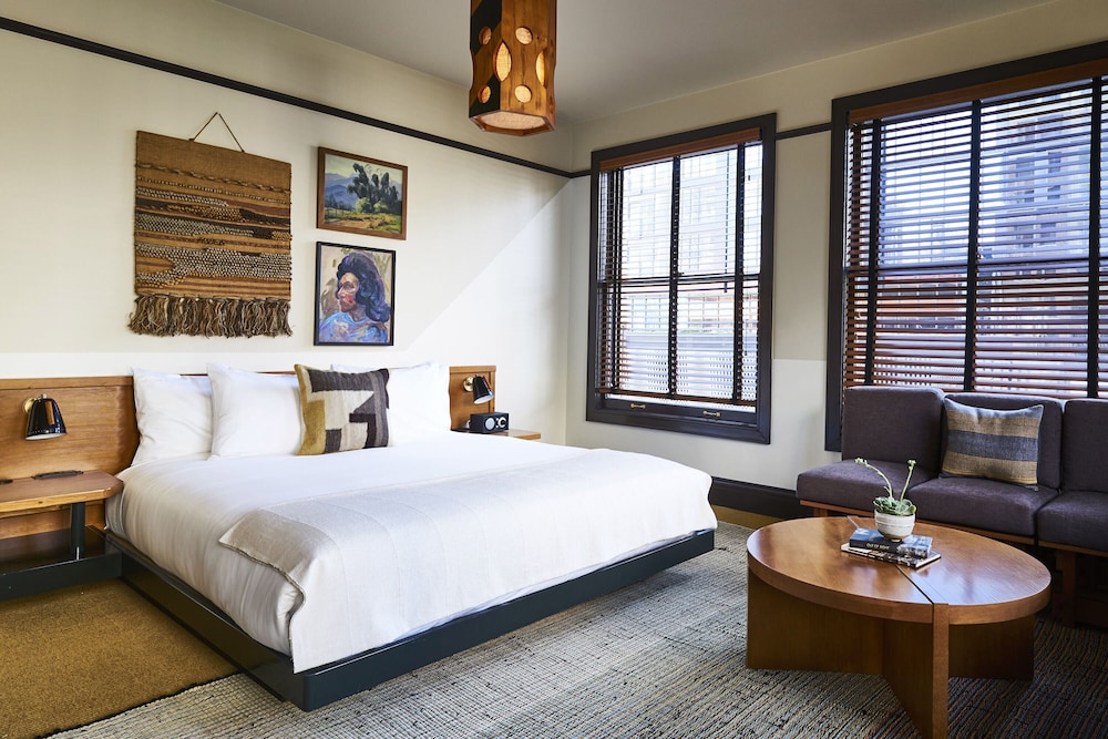 Freehand Los Angeles — Hotel rooms in Los Angeles, California