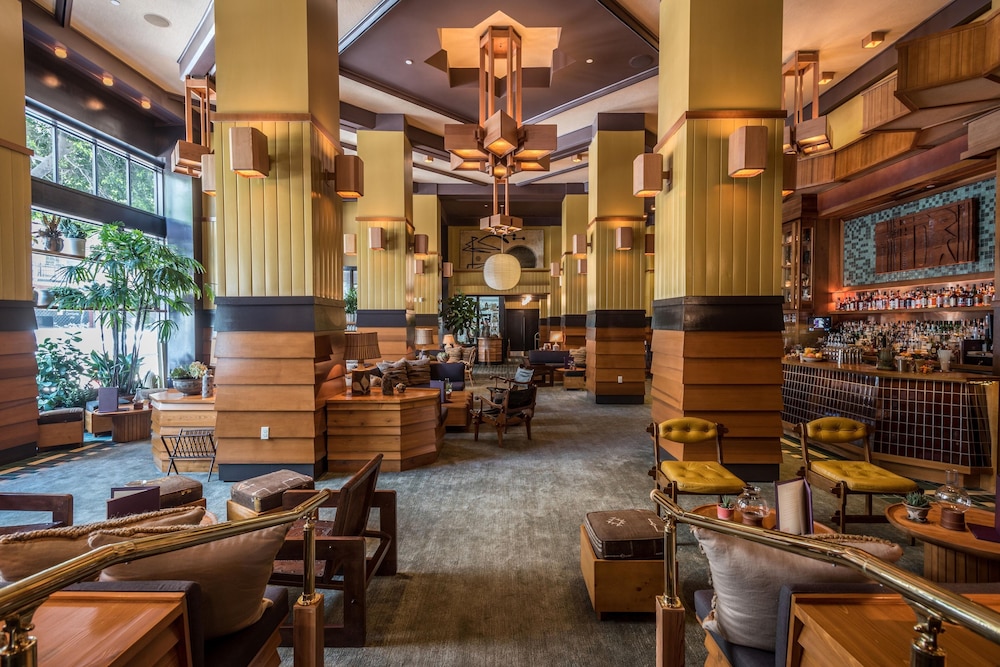 Freehand Los Angeles — Restaurant & bars in Los Angeles, California