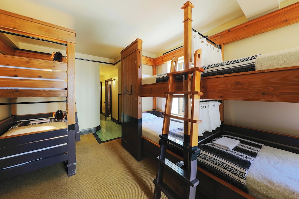 Freehand Los Angeles — Hotel rooms in Los Angeles, California