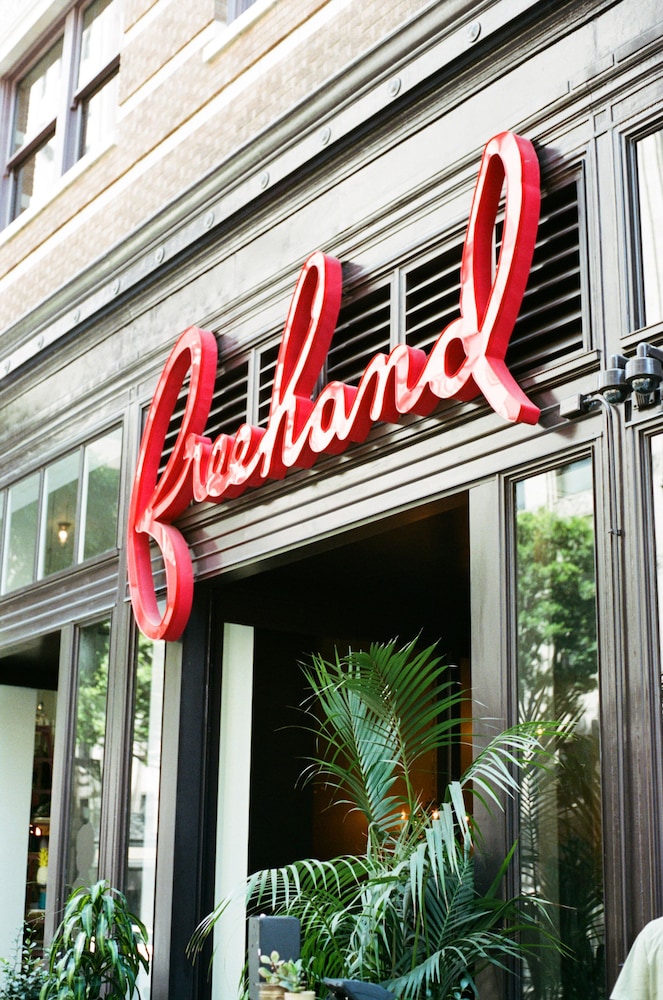 Freehand Los Angeles — Restaurant & bars in Los Angeles, California