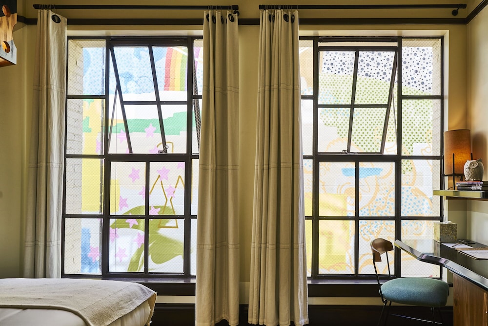 Freehand Los Angeles — Hotel rooms in Los Angeles, California