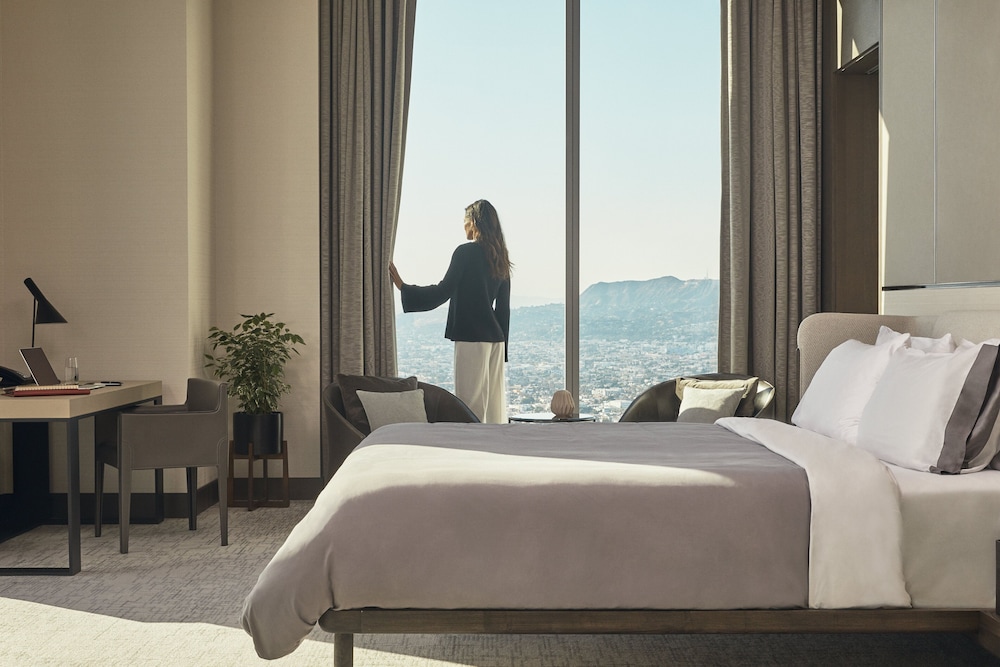 InterContinental Los Angeles Downtown by IHG — Hotel rooms in Los Angeles, California