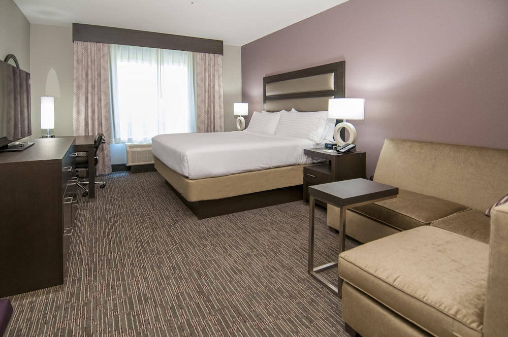 Holiday Inn New Orleans Airport North by IHG — Hotel rooms in Kenner, Louisiana