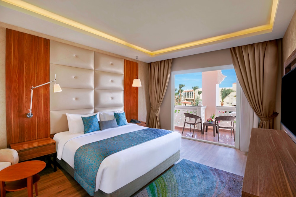 Pickalbatros Palace Hurghada - All inclusive — Hotel rooms in Hurghada, Red Sea