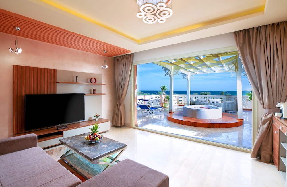 Pickalbatros Palace Hurghada - All inclusive — Hotel rooms in Hurghada, Red Sea