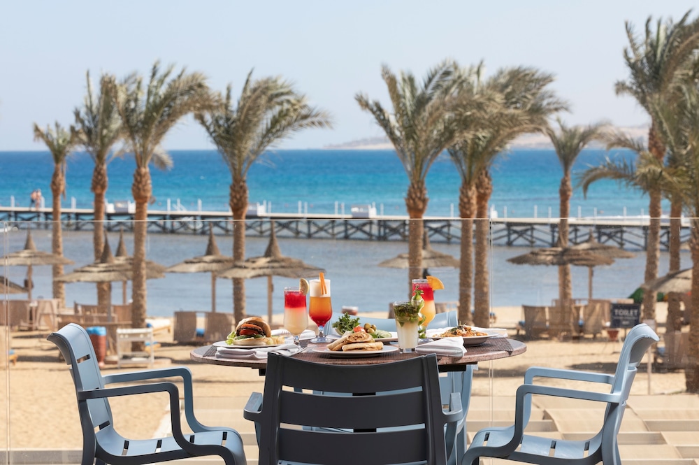 Pickalbatros Palace Hurghada - All inclusive — Restaurant & bars in Hurghada, Red Sea