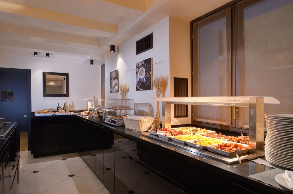 Palazzo Veneziano — Restaurant & bars in Venice, Veneto